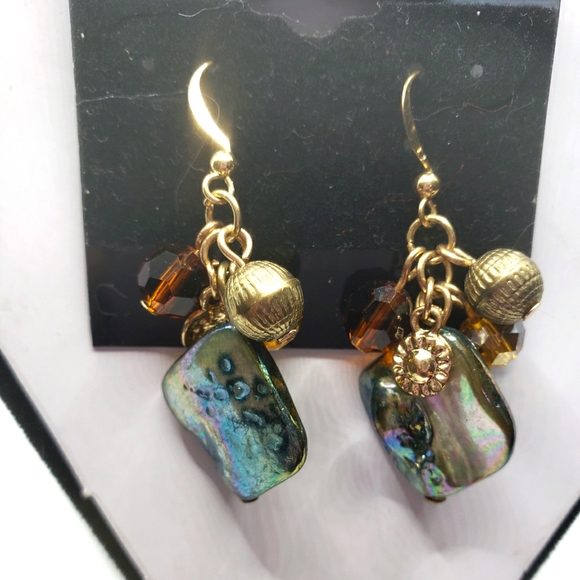 SHELL AND GLITZ EARINGS - Picture 1 of 3